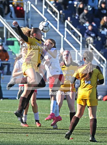 Thumbnail 1 in Cromwell vs Thomaston (CIAC Class S Final) photogallery.