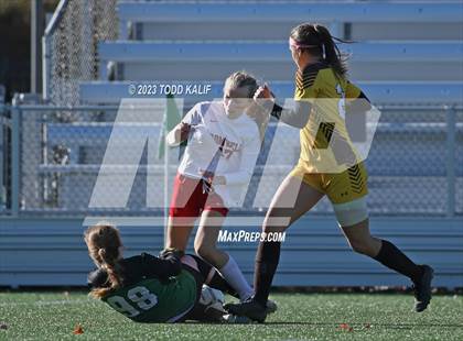 Thumbnail 3 in Cromwell vs Thomaston (CIAC Class S Final) photogallery.