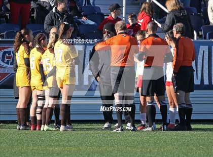 Thumbnail 3 in Cromwell vs Thomaston (CIAC Class S Final) photogallery.