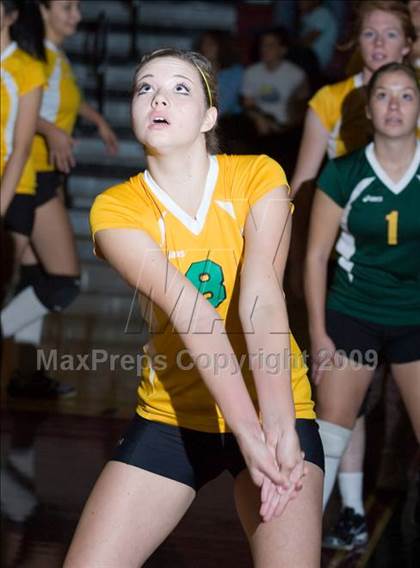 Thumbnail 3 in Davis vs. Modesto photogallery.