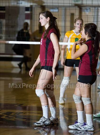 Thumbnail 2 in Davis vs. Modesto photogallery.
