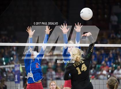 Thumbnail 3 in Mountain Vista vs. Cherry Creek (CHSAA 5A Pool Play) photogallery.