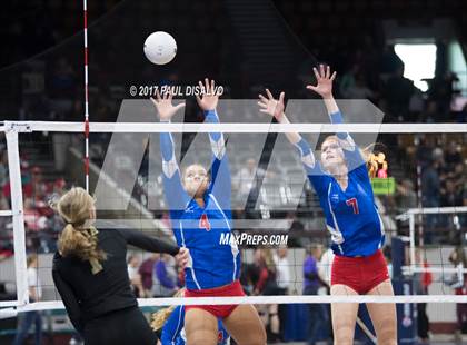 Thumbnail 2 in Mountain Vista vs. Cherry Creek (CHSAA 5A Pool Play) photogallery.
