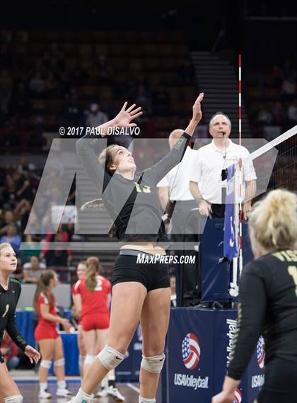 Thumbnail 2 in Mountain Vista vs. Cherry Creek (CHSAA 5A Pool Play) photogallery.