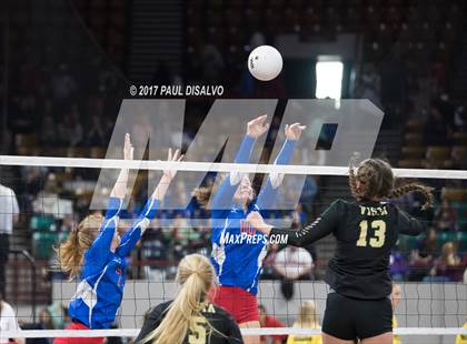 Thumbnail 3 in Mountain Vista vs. Cherry Creek (CHSAA 5A Pool Play) photogallery.