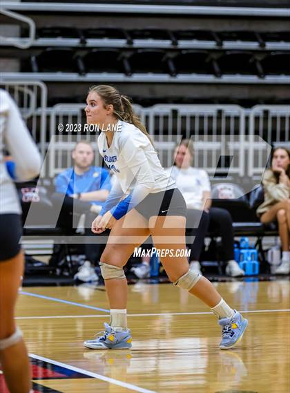 Thumbnail 3 in Stillwater @ Mustang photogallery.