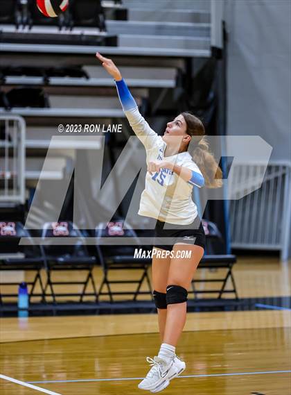 Thumbnail 3 in Stillwater @ Mustang photogallery.