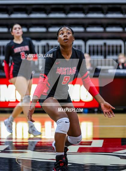 Thumbnail 3 in Stillwater @ Mustang photogallery.