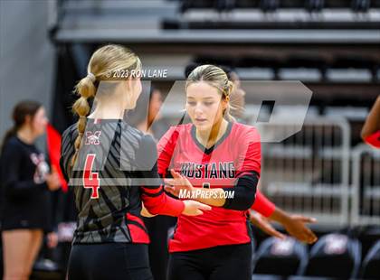 Thumbnail 3 in Stillwater @ Mustang photogallery.
