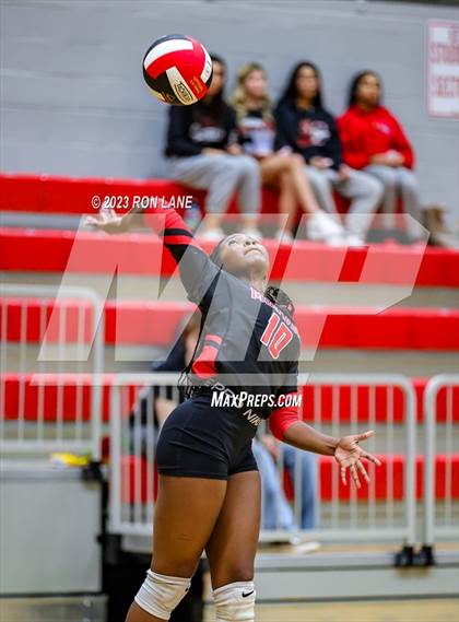 Thumbnail 1 in Stillwater @ Mustang photogallery.