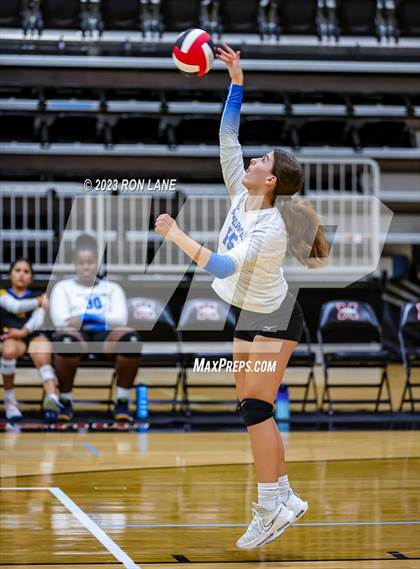 Thumbnail 1 in Stillwater @ Mustang photogallery.
