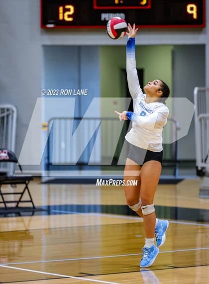 Thumbnail 2 in Stillwater @ Mustang photogallery.
