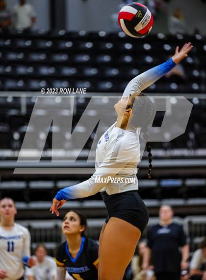 Thumbnail 1 in Stillwater @ Mustang photogallery.