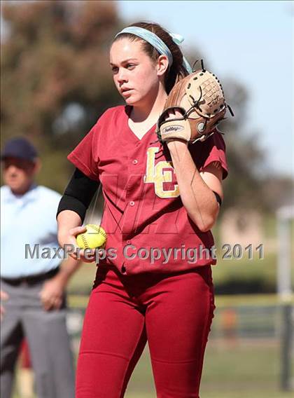 Thumbnail 2 in La Canada vs. Oxnard (T.O. Tournament) photogallery.