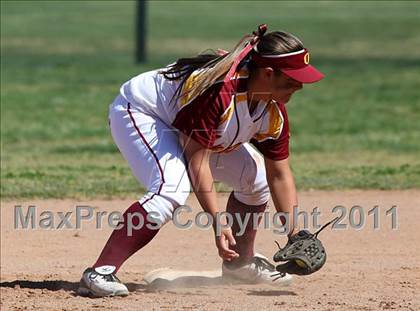 Thumbnail 2 in La Canada vs. Oxnard (T.O. Tournament) photogallery.