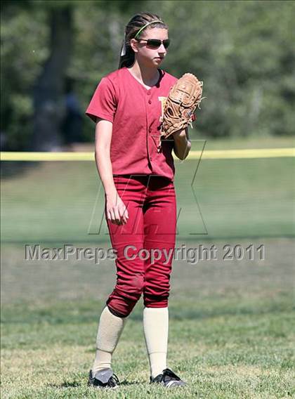 Thumbnail 1 in La Canada vs. Oxnard (T.O. Tournament) photogallery.