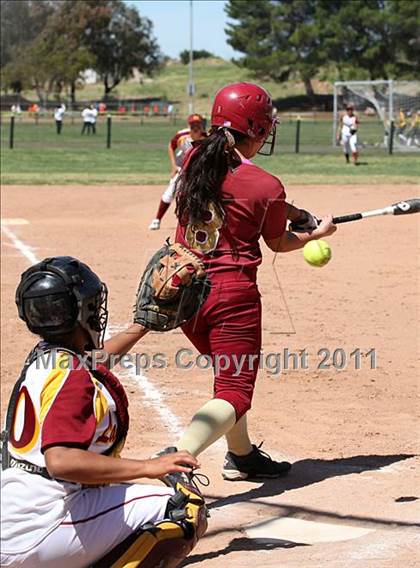 Thumbnail 2 in La Canada vs. Oxnard (T.O. Tournament) photogallery.