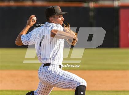 Thumbnail 2 in Huntington Beach vs. Bishop Amat (CIF Southern Section D1 Round 2 Playoff) photogallery.