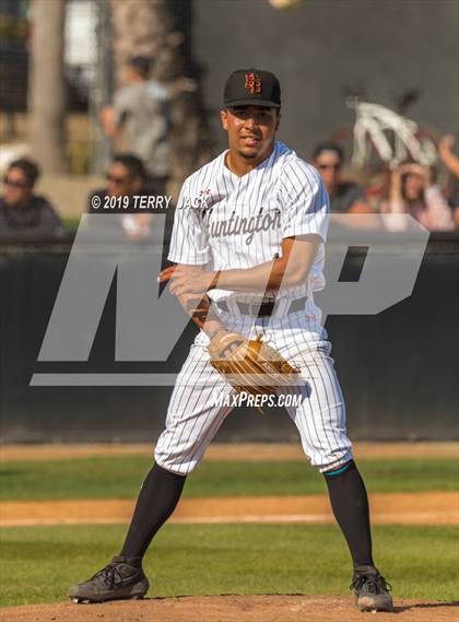 Thumbnail 3 in Huntington Beach vs. Bishop Amat (CIF Southern Section D1 Round 2 Playoff) photogallery.