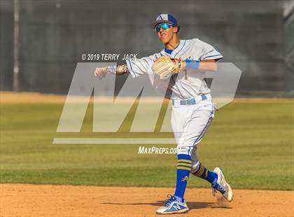 Thumbnail 3 in Huntington Beach vs. Bishop Amat (CIF Southern Section D1 Round 2 Playoff) photogallery.
