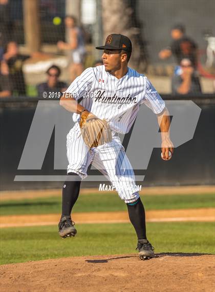 Thumbnail 1 in Huntington Beach vs. Bishop Amat (CIF Southern Section D1 Round 2 Playoff) photogallery.
