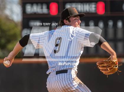 Thumbnail 1 in Huntington Beach vs. Bishop Amat (CIF Southern Section D1 Round 2 Playoff) photogallery.