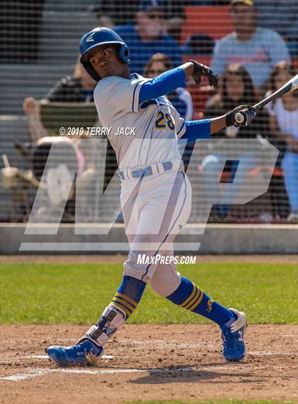Thumbnail 3 in Huntington Beach vs. Bishop Amat (CIF Southern Section D1 Round 2 Playoff) photogallery.