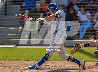 Thumbnail 1 in Huntington Beach vs. Bishop Amat (CIF Southern Section D1 Round 2 Playoff) photogallery.