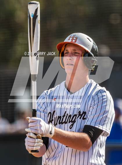 Thumbnail 3 in Huntington Beach vs. Bishop Amat (CIF Southern Section D1 Round 2 Playoff) photogallery.