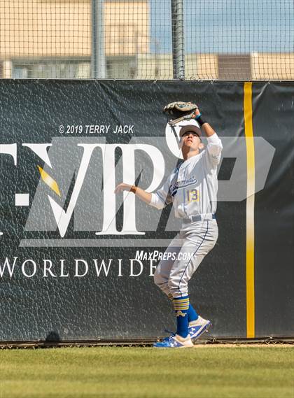 Thumbnail 1 in Huntington Beach vs. Bishop Amat (CIF Southern Section D1 Round 2 Playoff) photogallery.