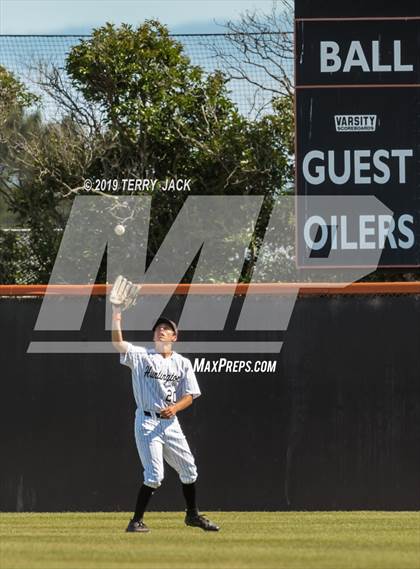 Thumbnail 2 in Huntington Beach vs. Bishop Amat (CIF Southern Section D1 Round 2 Playoff) photogallery.