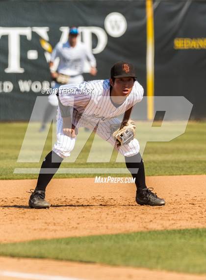Thumbnail 3 in Huntington Beach vs. Bishop Amat (CIF Southern Section D1 Round 2 Playoff) photogallery.