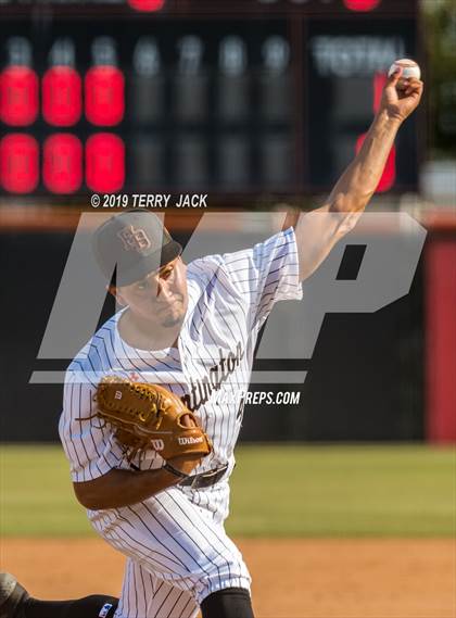 Thumbnail 1 in Huntington Beach vs. Bishop Amat (CIF Southern Section D1 Round 2 Playoff) photogallery.