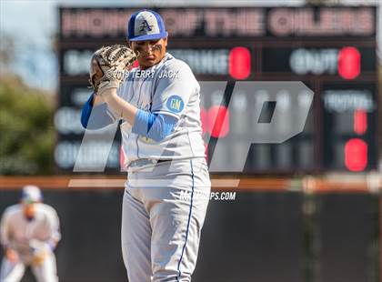 Thumbnail 3 in Huntington Beach vs. Bishop Amat (CIF Southern Section D1 Round 2 Playoff) photogallery.