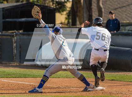 Thumbnail 1 in Huntington Beach vs. Bishop Amat (CIF Southern Section D1 Round 2 Playoff) photogallery.