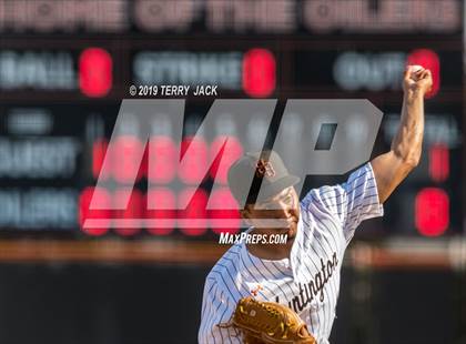 Thumbnail 3 in Huntington Beach vs. Bishop Amat (CIF Southern Section D1 Round 2 Playoff) photogallery.