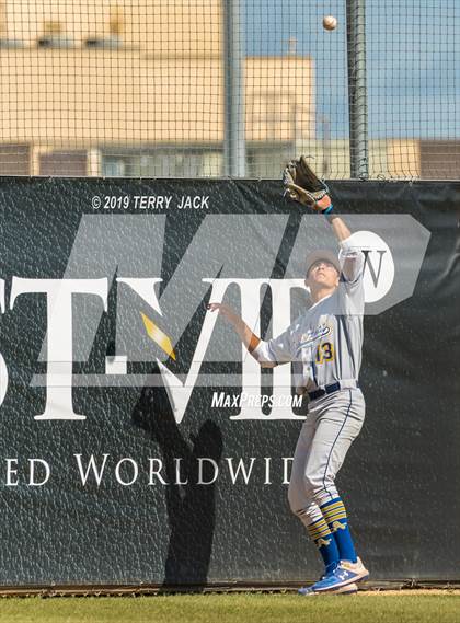 Thumbnail 3 in Huntington Beach vs. Bishop Amat (CIF Southern Section D1 Round 2 Playoff) photogallery.