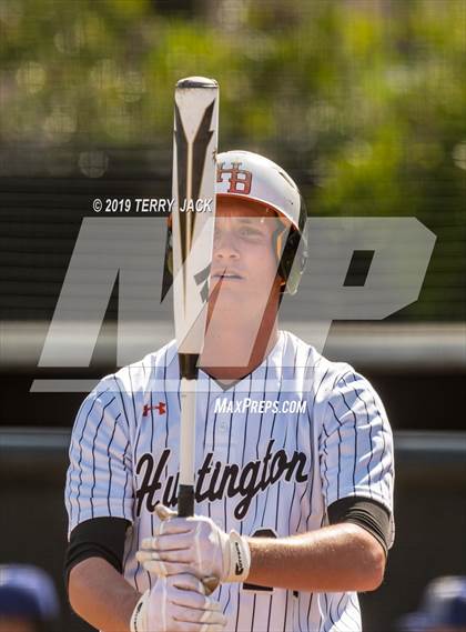 Thumbnail 3 in Huntington Beach vs. Bishop Amat (CIF Southern Section D1 Round 2 Playoff) photogallery.