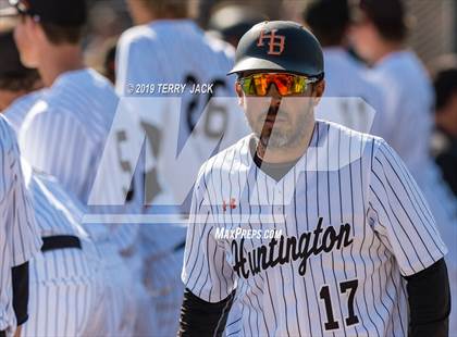 Thumbnail 2 in Huntington Beach vs. Bishop Amat (CIF Southern Section D1 Round 2 Playoff) photogallery.