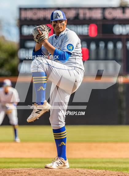 Thumbnail 1 in Huntington Beach vs. Bishop Amat (CIF Southern Section D1 Round 2 Playoff) photogallery.