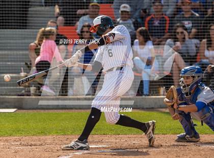 Thumbnail 2 in Huntington Beach vs. Bishop Amat (CIF Southern Section D1 Round 2 Playoff) photogallery.