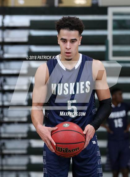 Thumbnail 2 in Flint Hill vs. Wakefield (George Long Holiday Hoops Tournament) photogallery.