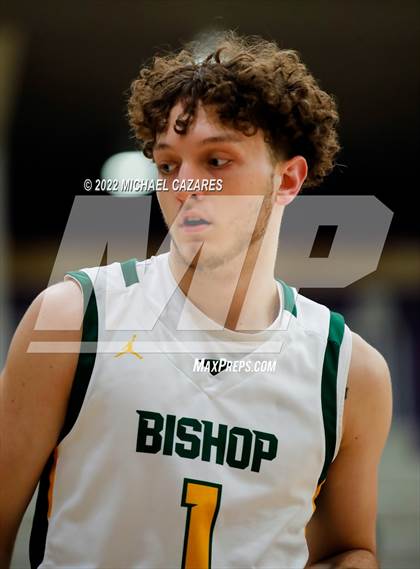 Thumbnail 3 in Bishop Manogue vs. Notre Dame Prep (Torrey Pines Holiday Classic, San Diego, CA) photogallery.