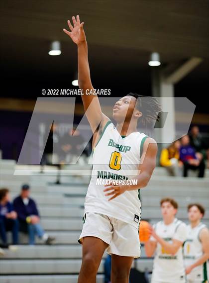 Thumbnail 2 in Bishop Manogue vs. Notre Dame Prep (Torrey Pines Holiday Classic, San Diego, CA) photogallery.