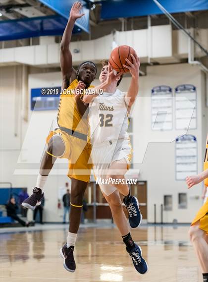 Thumbnail 3 in Carmel vs. Glenbrook South (Lake Zurich MLK Championship) photogallery.