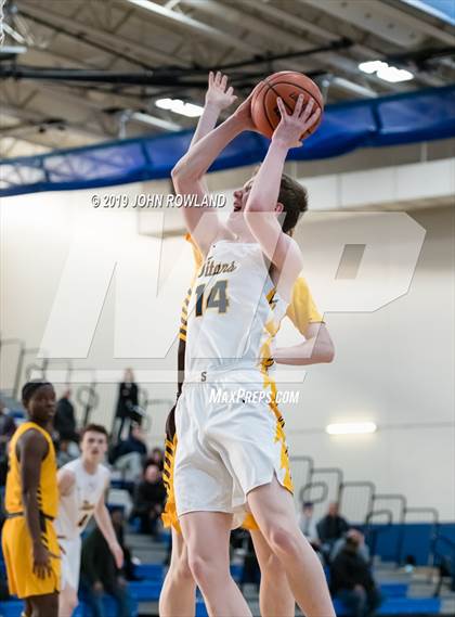 Thumbnail 1 in Carmel vs. Glenbrook South (Lake Zurich MLK Championship) photogallery.