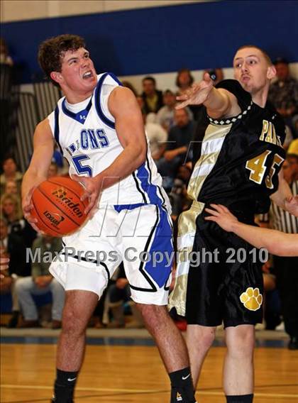 Thumbnail 1 in Allegheny-Clarion Valley vs. Keystone (PIAA District 9 A Second Round) photogallery.