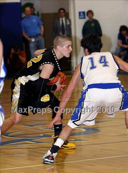 Thumbnail 3 in Allegheny-Clarion Valley vs. Keystone (PIAA District 9 A Second Round) photogallery.