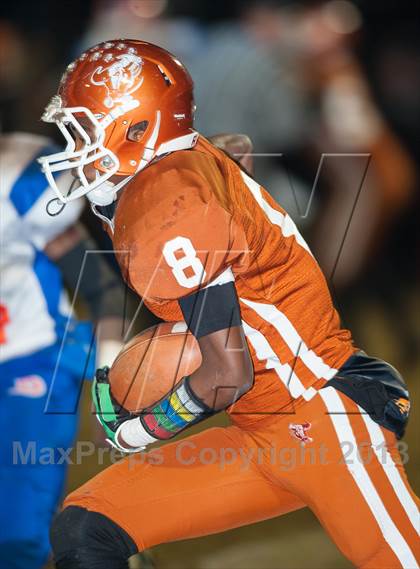 Thumbnail 3 in Capital Prep/Classical Magnet/Achievement First @ Bloomfield (CIAC Class S Quarterfinal) photogallery.