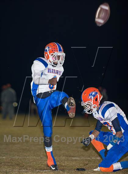 Thumbnail 1 in Capital Prep/Classical Magnet/Achievement First @ Bloomfield (CIAC Class S Quarterfinal) photogallery.